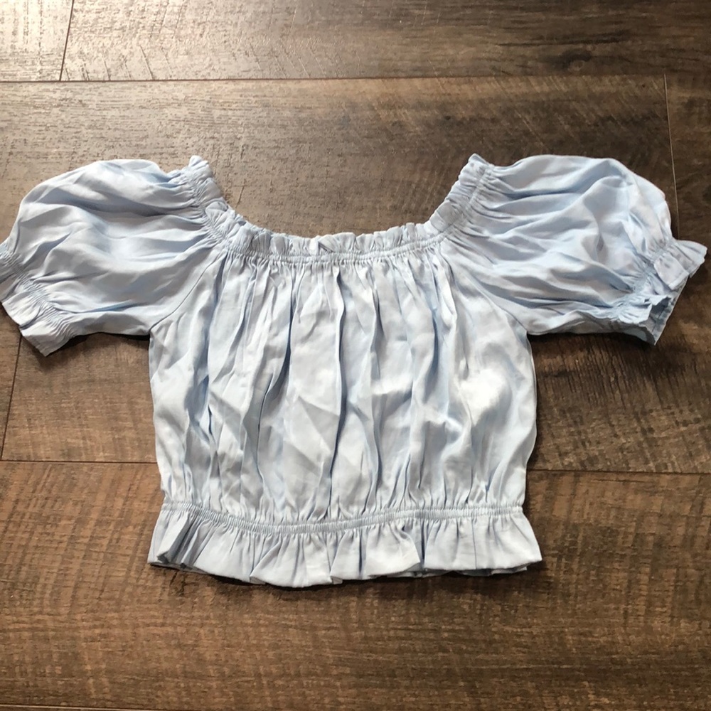 ROMWE LIGHT BLUE PUFFED SHORT SLEEVE BLOUSE SIZE M